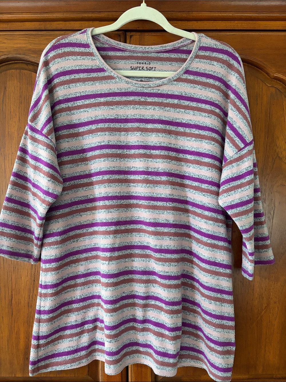 Torrid Women’s Super Soft Mauve and Purple Striped Top Size 0 (Large)